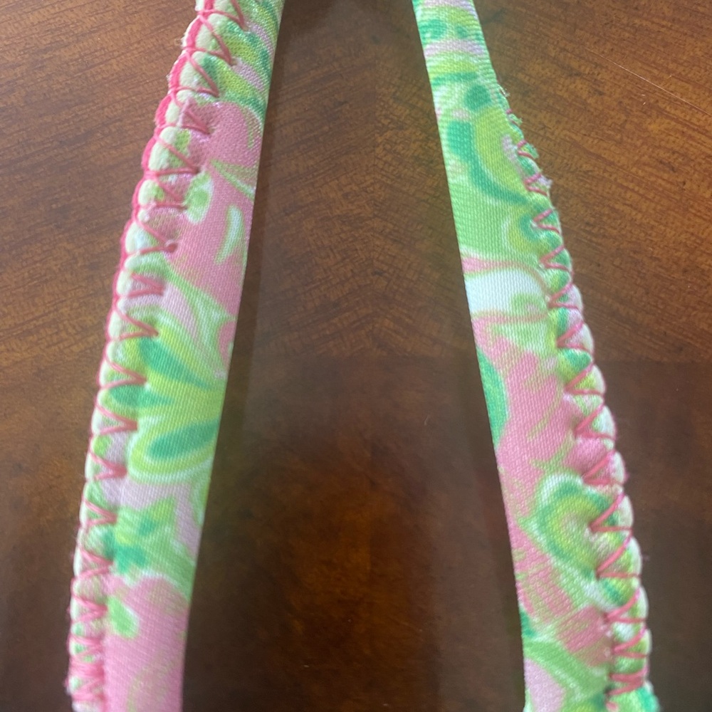 Lilly Pulitzer Sunglass Strap in Pink and Green Floral - Picture 5 of 6